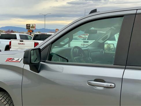 Used 2022 Chevrolet Silverado 1500 RST w/ LPO, Blackout Package image 14