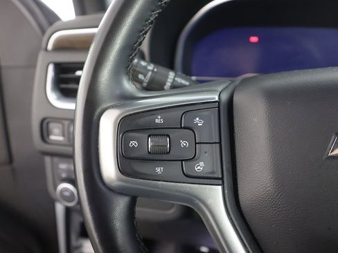 Used 2023 Chevrolet Suburban Premier image 46