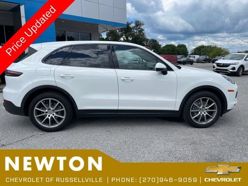 Used 2019 Porsche Cayenne AWD/4WD image 40