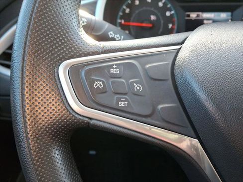 Used 2022 Chevrolet Malibu LT image 17