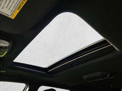 Used 2018 Dodge Durango GT w/ Premium Group image 16