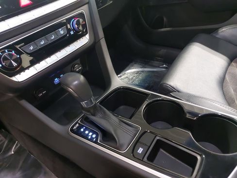 Used 2018 Hyundai Sonata Sport w/ Cargo Package image 24