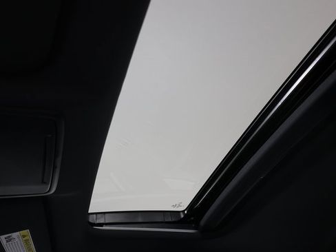 Used 2025 Honda Civic Sport Touring image 23