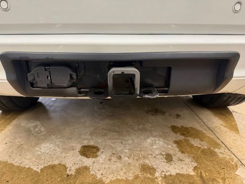 Used 2019 Jeep Grand Cherokee Altitude AWD/4WD image 29