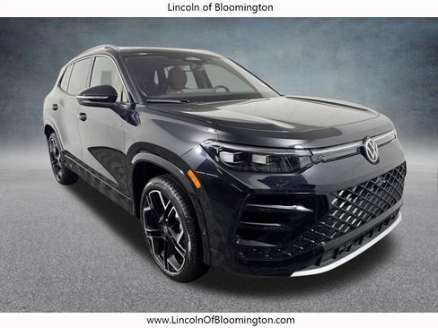 Used 2026 Volkswagen Tiguan SEL R-Line AWD/4WD image 8