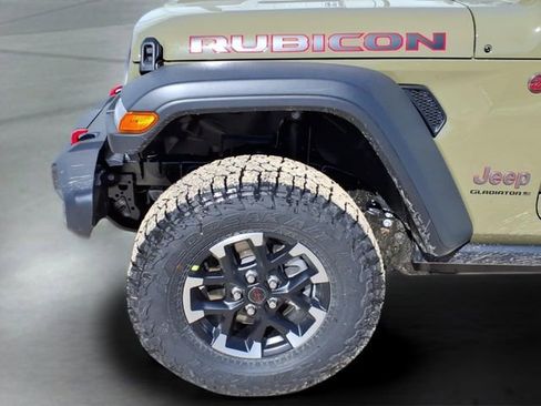 New 2026 Jeep Gladiator Rubicon w/ Steel Power Dome Hood Package image 9