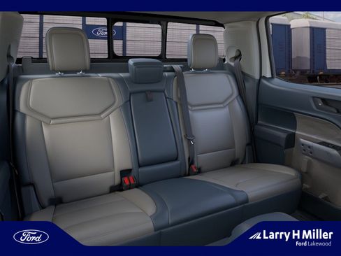 New 2026 Ford Maverick Lariat w/ 4K Tow Package AWD/4WD image 11