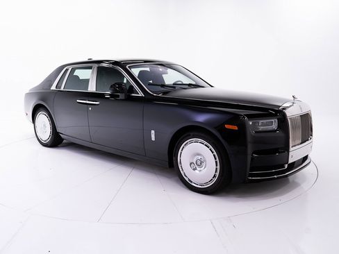 Certified 2023 Rolls-Royce Phantom Sedan w/ The Phantom Package image 7