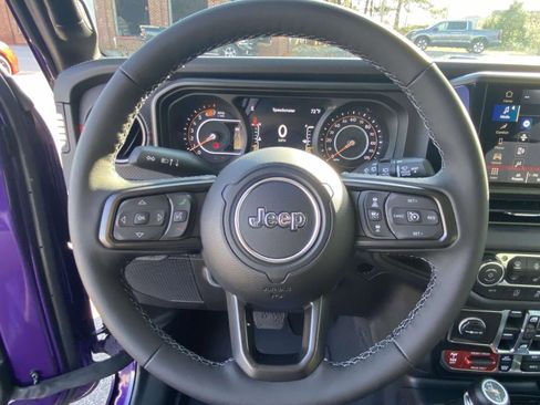 New 2026 Jeep Wrangler Unlimited Rubicon AWD/4WD image 19