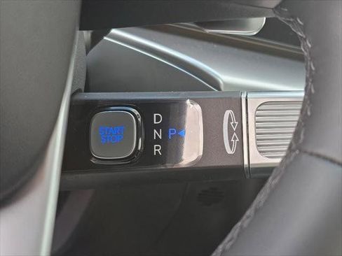 New 2026 Hyundai Ioniq 9 Limited AWD/4WD image 24