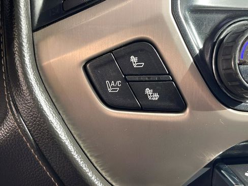 Used 2015 GMC Sierra 2500 Denali image 23