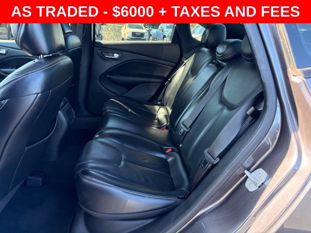 Used 2015 Dodge Dart Limited w/ Technology Group FWD image 11