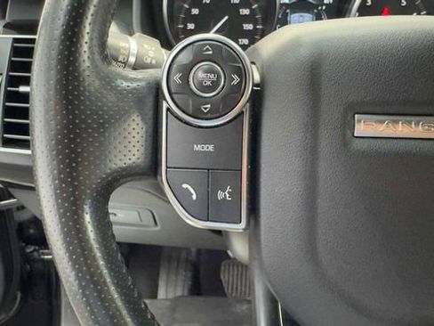 Used 2016 Land Rover Range Rover Sport HSE image 29