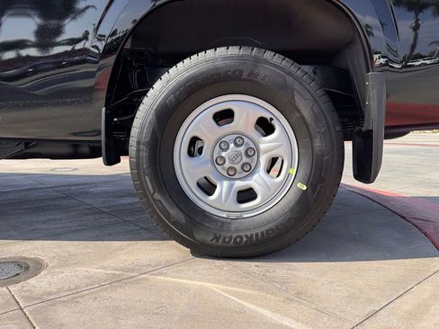 New 2026 Nissan Frontier S image 8