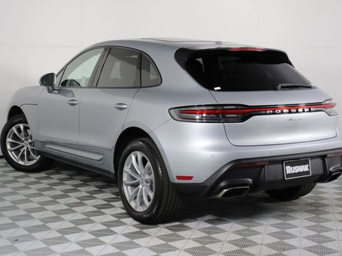 Certified 2026 Porsche Macan AWD/4WD image 3