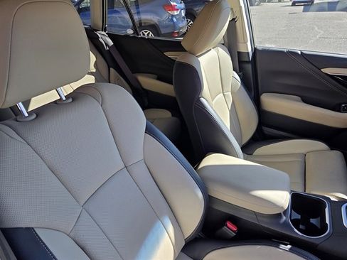 Used 2022 Subaru Outback Limited w/ Popular Package #2 image 7
