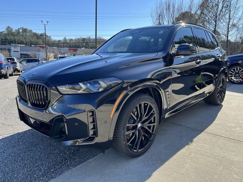 New 2026 BMW X5 xDrive40i w/ M Sport Package image 4