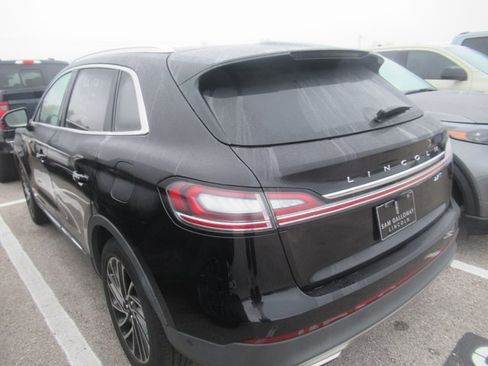 Certified 2019 Lincoln Nautilus Reserve image 3