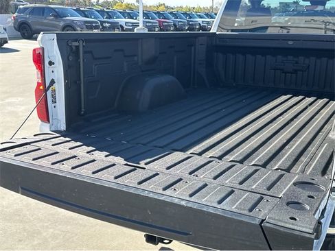 Used 2022 Chevrolet Silverado 1500 W/T w/ WT Value Package image 14