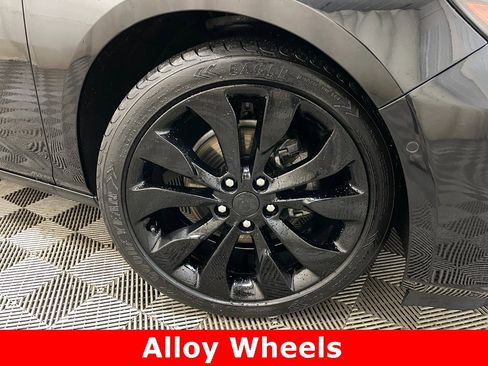 Used 2018 Chevrolet Malibu Premier w/ Premier Sun and Wheel Package image 50