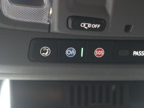 Used 2025 Chevrolet Silverado 1500 W/T w/ WT Value Package image 30