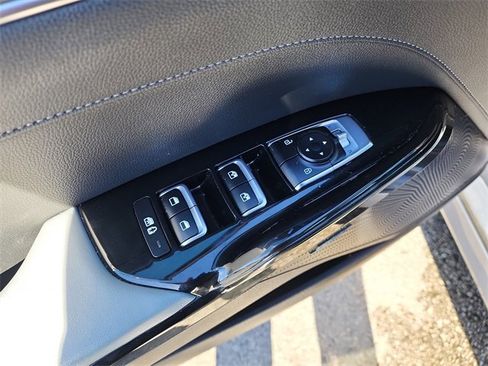 Used 2021 Kia K5 EX w/ EX Premium Package image 11