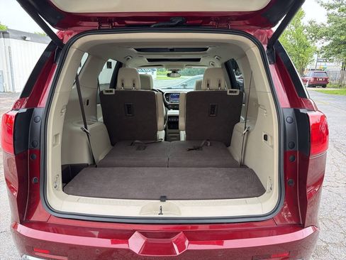 Used 2018 GMC Acadia Denali w/ Technology Package AWD/4WD image 35