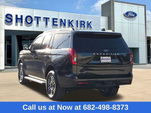 New 2025 Ford Expedition Active image 6