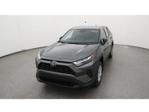 Used 2025 Toyota RAV4 LE FWD image 16