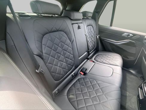 Used 2026 BMW X5 xDrive40i w/ Climate Comfort Package AWD/4WD image 19
