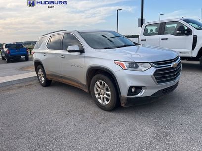 Used 2021 Chevrolet Traverse LT