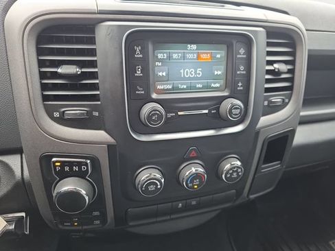 Used 2018 RAM 1500 Express w/ Express Value Package AWD/4WD image 22