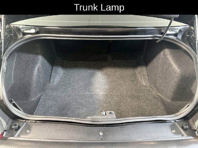 Used 2010 Dodge Challenger R/T RWD image 11