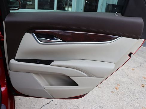 Used 2014 Cadillac XTS Premium image 49