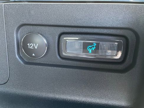 New 2025 Ford Bronco Big Bend w/ Black Diamond Package image 24