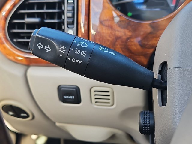 Used 1999 Jaguar XK8 Convertible RWD image 17