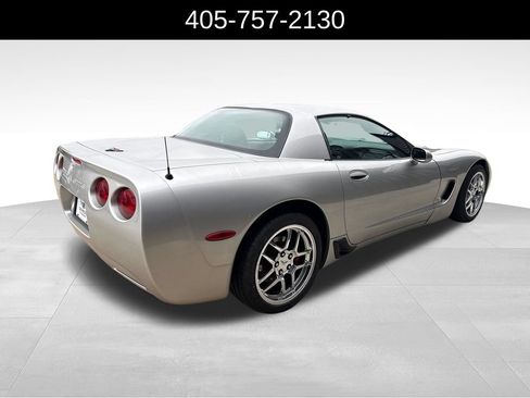 Used 2004 Chevrolet Corvette Z06 w/ Memory Package RWD image 5