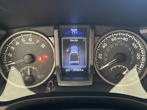 Used 2019 Toyota Tacoma TRD Pro AWD/4WD image 17