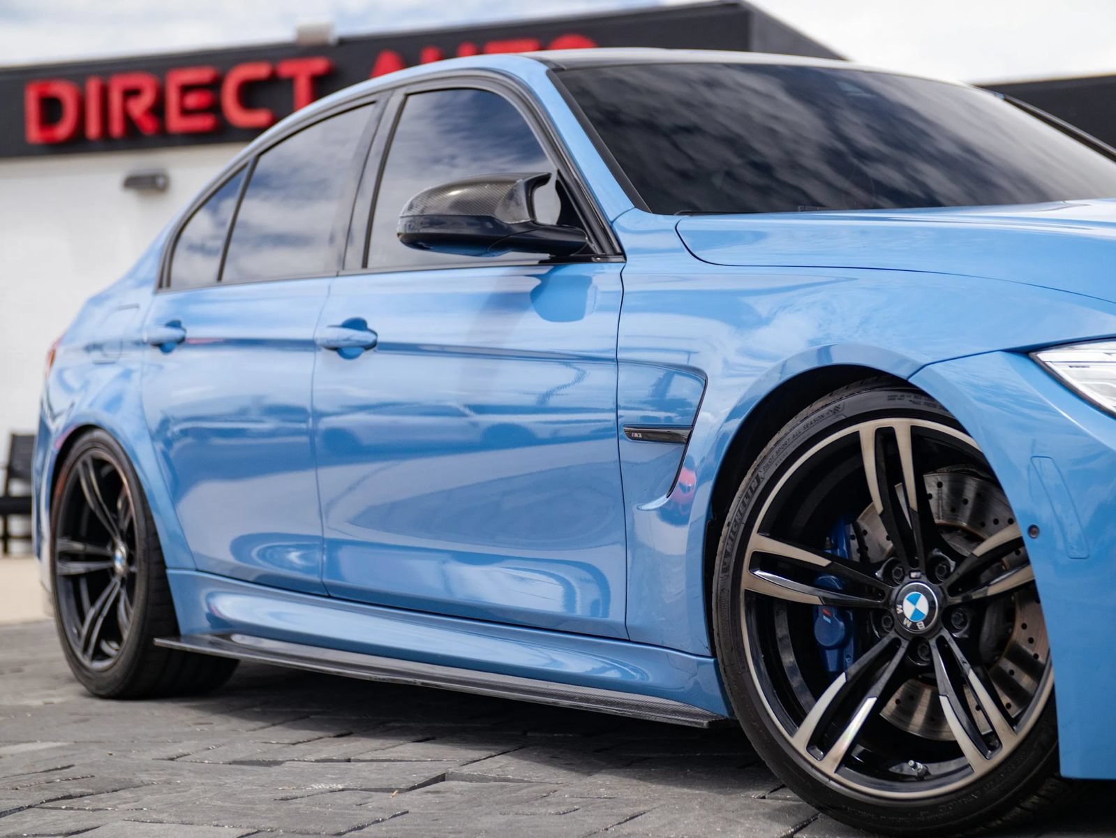 Used 2016 BMW M3 RWD image 2