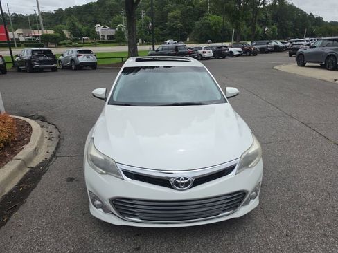 Used 2014 Toyota Avalon XLE Touring FWD image 1