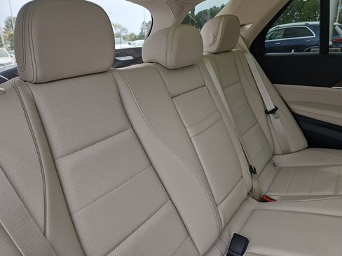 New 2026 Mercedes-Benz GLE 350 4MATIC image 12