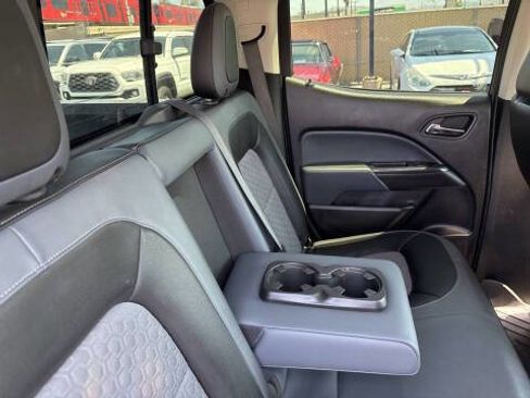 Used 2018 Chevrolet Colorado Z71 w/ LPO, Premium Interior Package AWD/4WD image 22