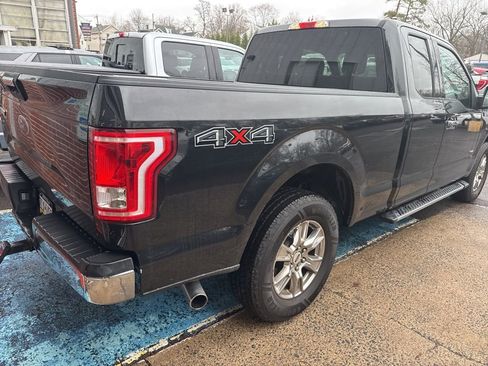 Used 2015 Ford F150 XLT w/ Equipment Group 301A Mid image 4