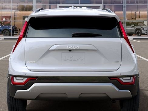 New 2026 Kia Niro SX Touring FWD image 13