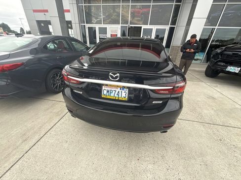 Used 2018 MAZDA MAZDA6 Signature FWD image 4