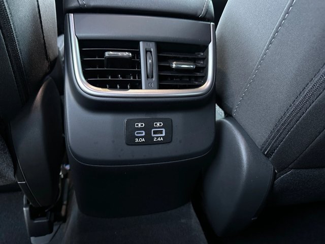 Used 2025 Subaru Outback Premium w/ Popular Package #1A AWD/4WD image 19