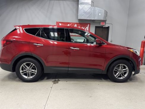 Used 2017 Hyundai Santa Fe Sport AWD/4WD image 6