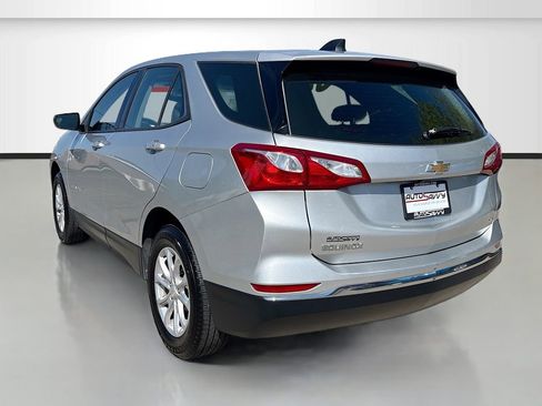 Used 2018 Chevrolet Equinox LS AWD/4WD image 5
