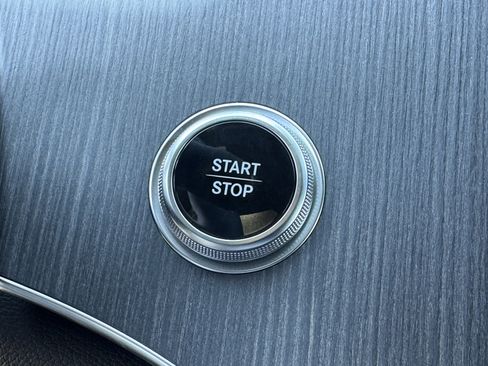 New 2026 Mercedes-Benz EQE 320 4MATIC SUV image 26