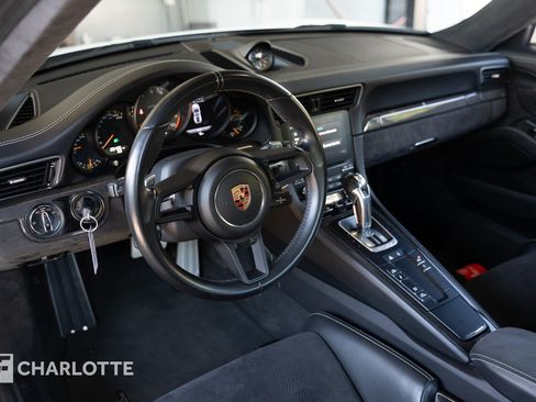 Used 2019 Porsche 911 GT3 RS RWD image 22